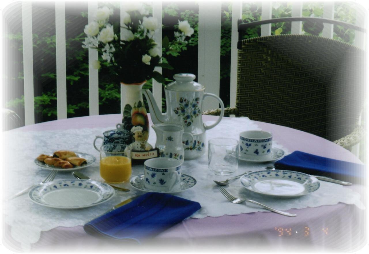 Arkadia Eastman B&B Екстериор снимка