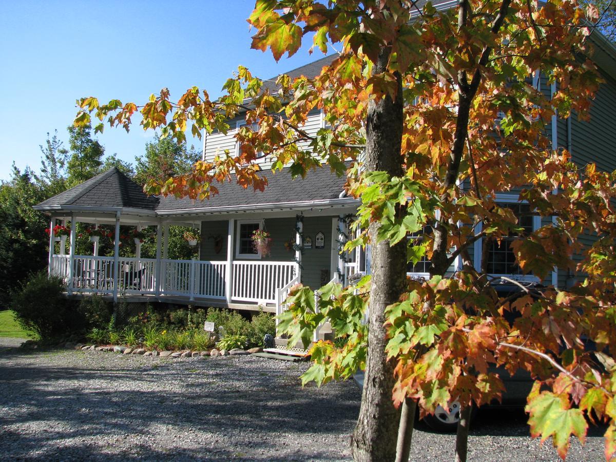Arkadia Eastman B&B Екстериор снимка