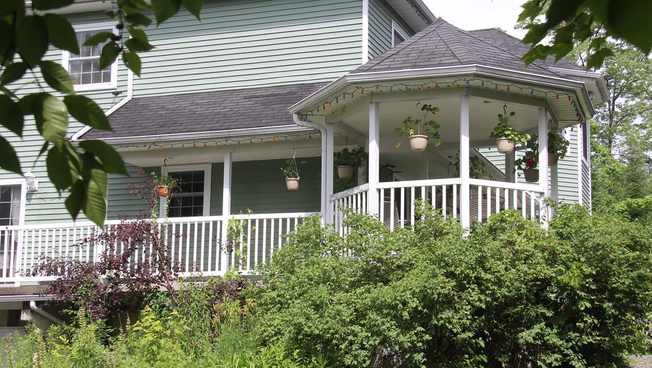 Arkadia Eastman B&B Екстериор снимка