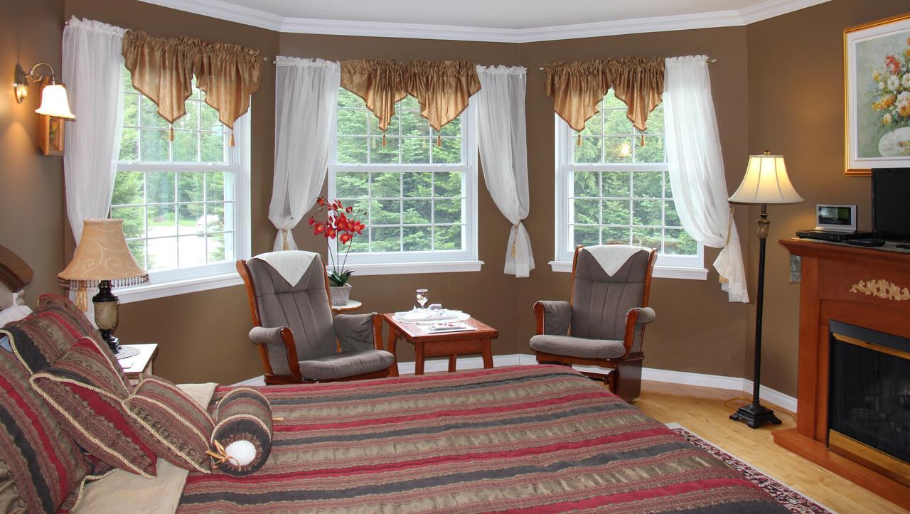 Arkadia Eastman B&B Екстериор снимка