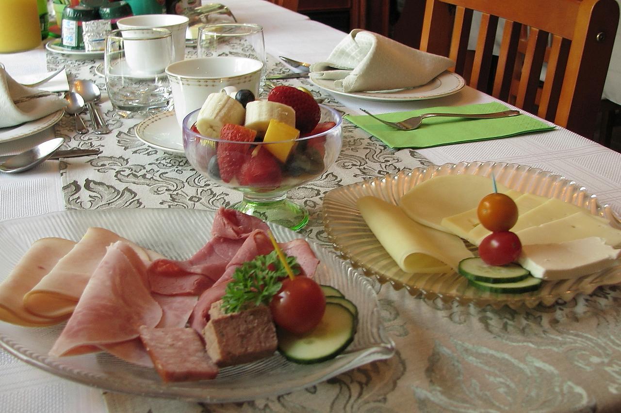 Arkadia Eastman B&B Екстериор снимка